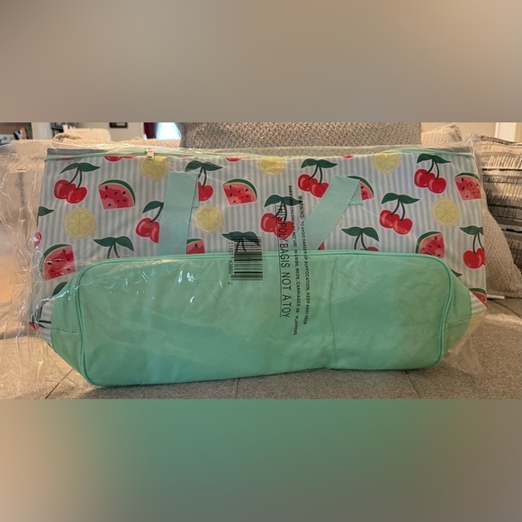 Neutrogena Fruit Patterned Large Cooler Tote - Picture 3 of 3
